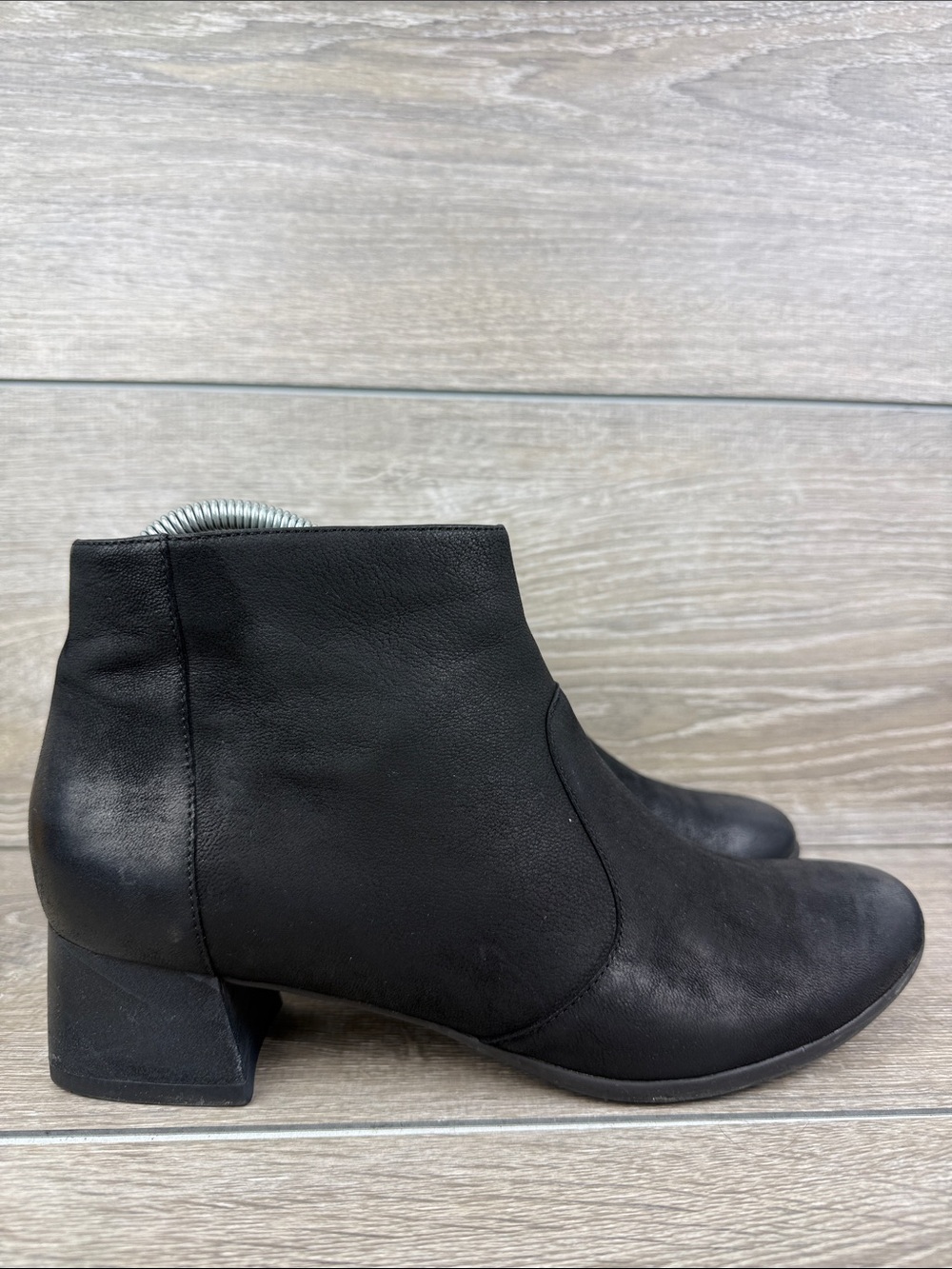 Dansko Petra Women’s Sz 9.5-10/EU 40 Black Leather Zip Chunky Heel Ankle Booties